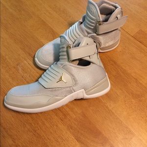 NEW! Men’s Nike Basketball Sneakers